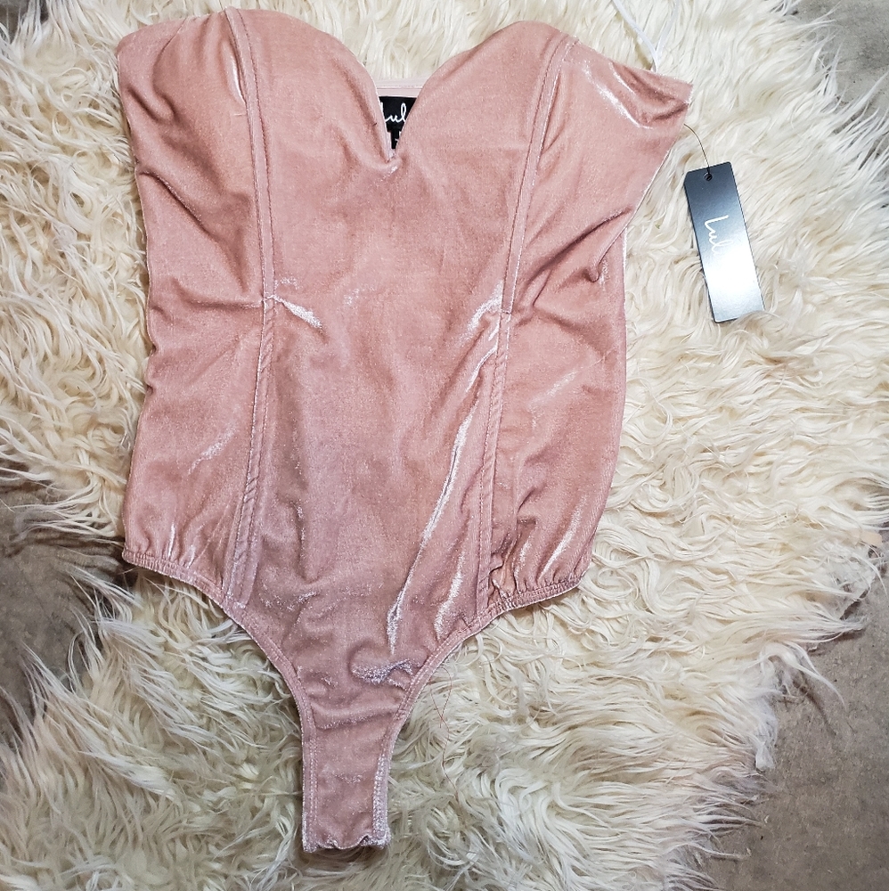Lulu's Luxiourious Life Pink Velvet Bodysuit